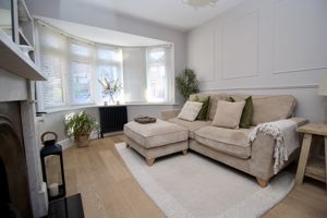Sitting Room- click for photo gallery
